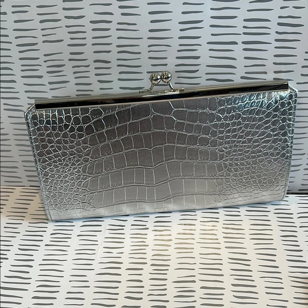 Jessica McClintock Silver Purse Silver Chain Shoulder Strap Kiss Lock Clutch Bag - Picture 6 of 6